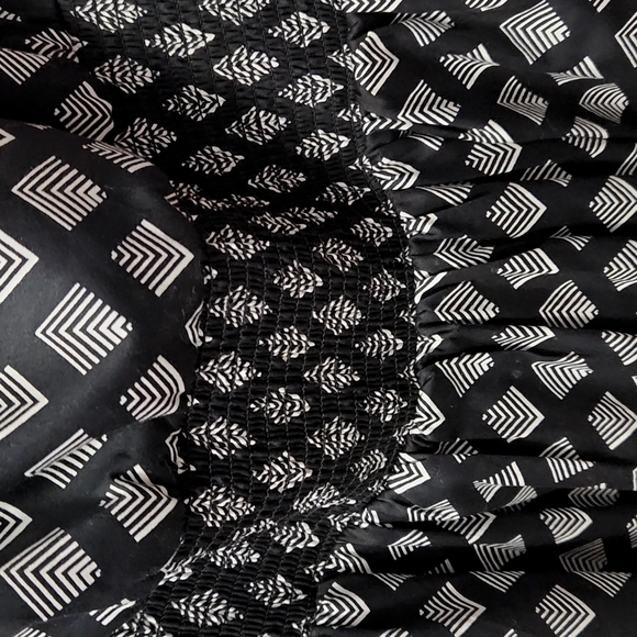 White House Black Market dress size 6 - Picture 6 of 9